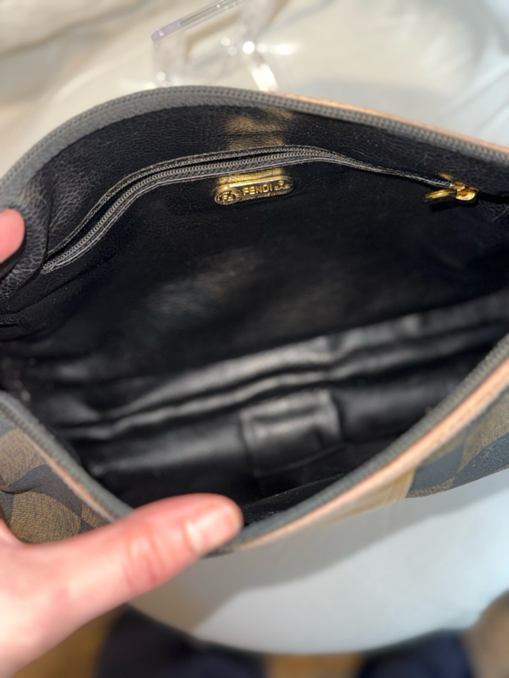 Vintage Fendi Pequin Checker Crossbody / Shoulder Blag Brown Zucca PVC Chain Bag - Picture 9 of 11